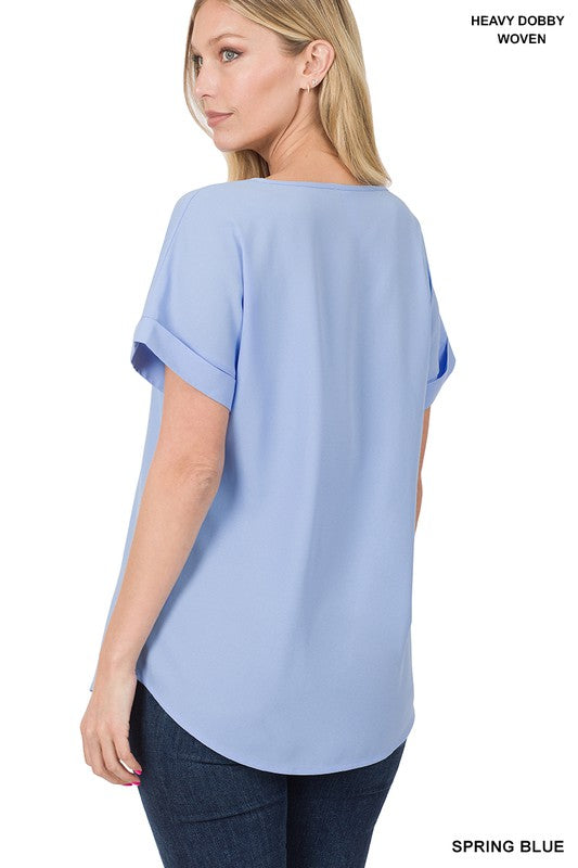 WOVEN HEAVY DOBBY ROLLED SLEEVE V-NECK TOP