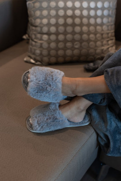 The Keira Solid Plush Slippers