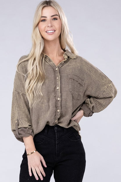 The Washed Double Gauze Button Down Shirt epitomizes laid-back refinement. Its double gauze fabric not only ensures a soft and lightweight feel but also brings a textured, relaxed vibe. With its button-down design, this shirt strikes the perfect balance between casual comfort and understated sophistication, making it an ideal choice for both casual weekends and smart-casual occasions. brown mocha